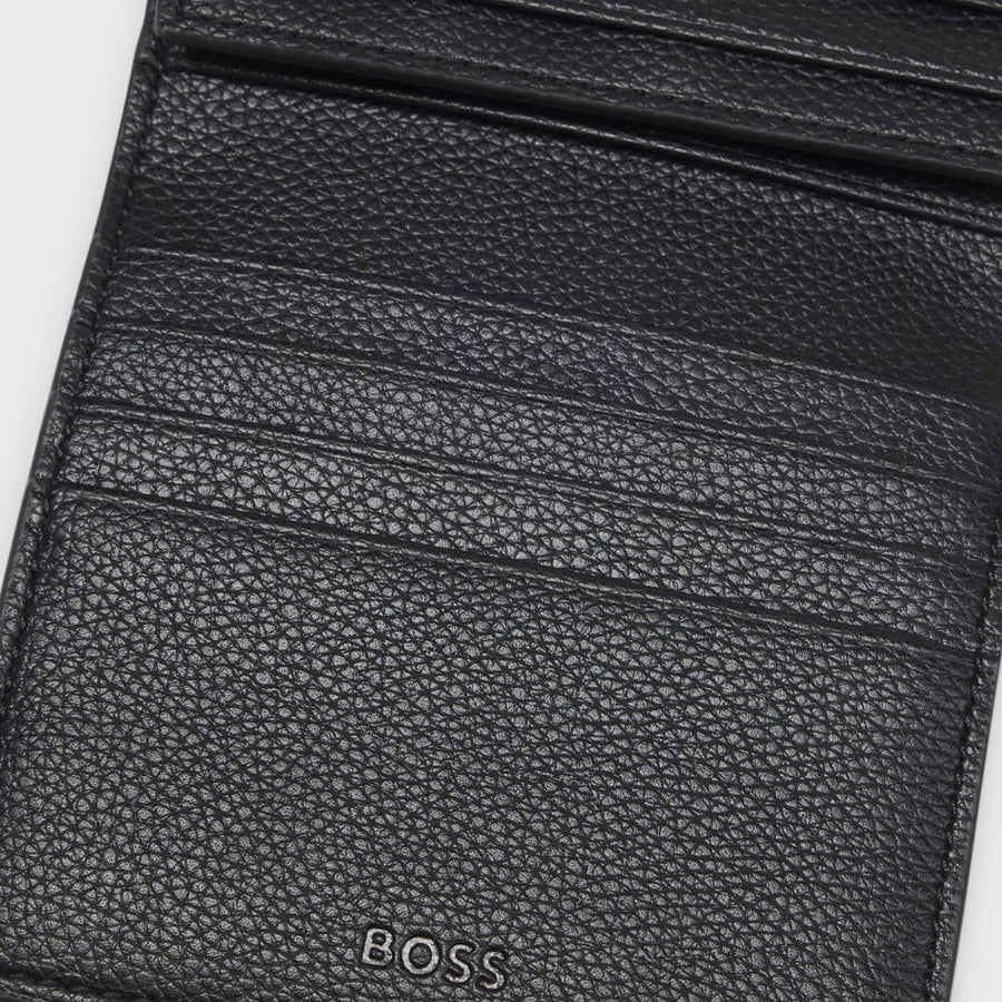 BOSS Grained Trifold Card Holder – Black