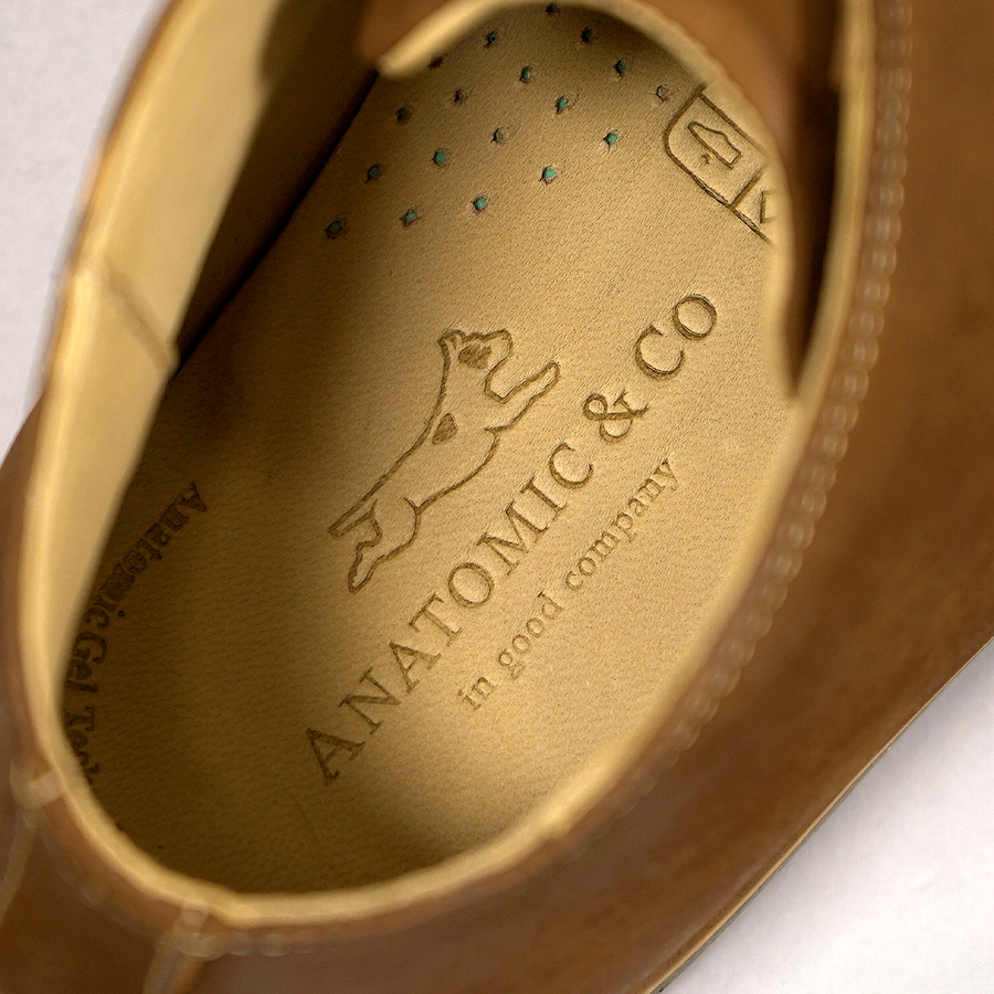 Anatomic & Co Colorado Chukka Boot - Cognac