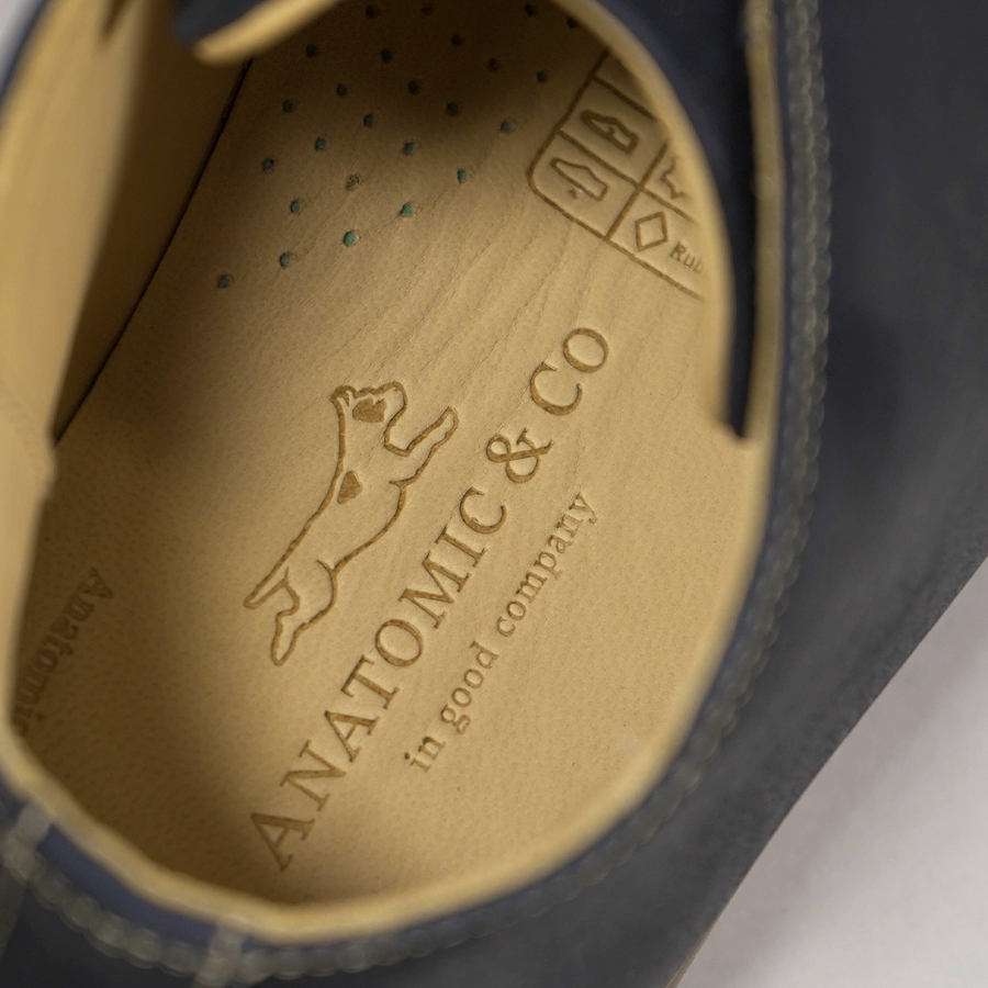Anatomic & Co Colorado Chukka Boot - Navy