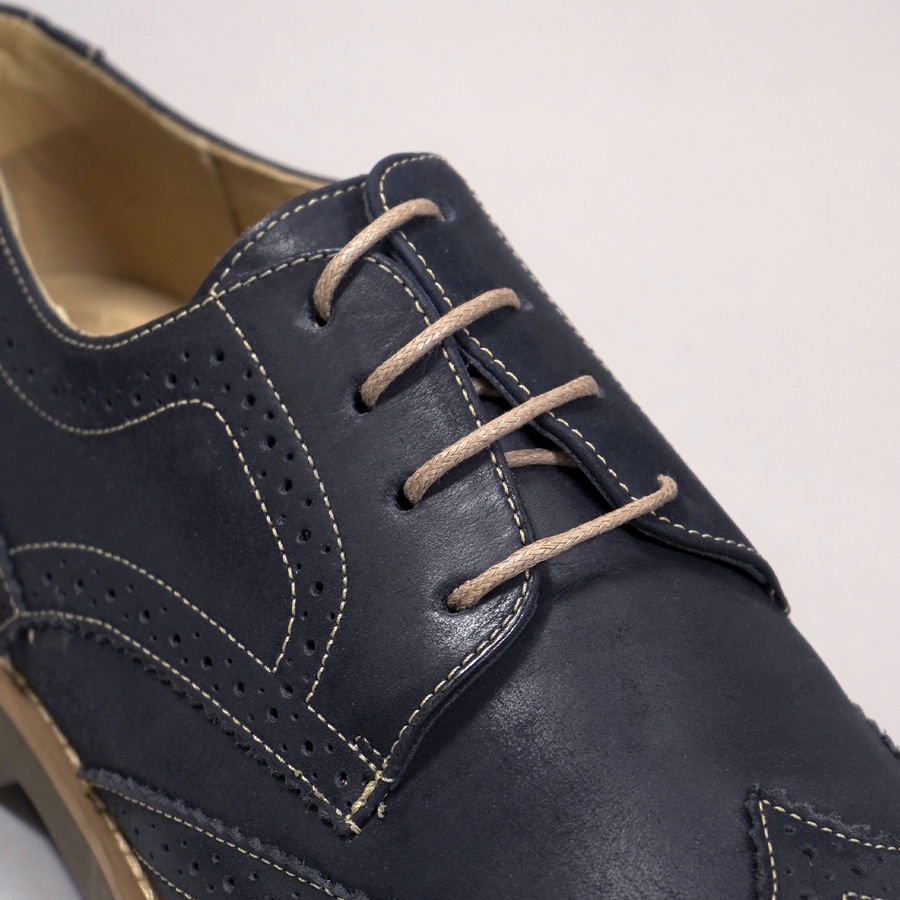 Anatomic & Co Tucano Leather Brogue - Navy