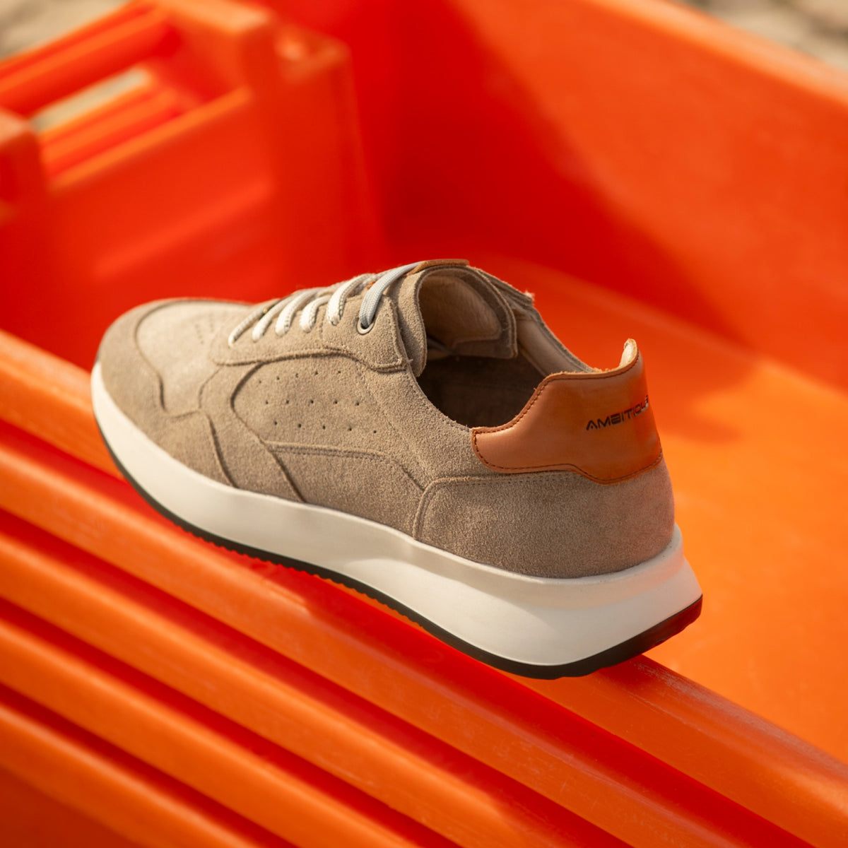 Ambitious Ronnie Lightweight Runner - TAUPE
