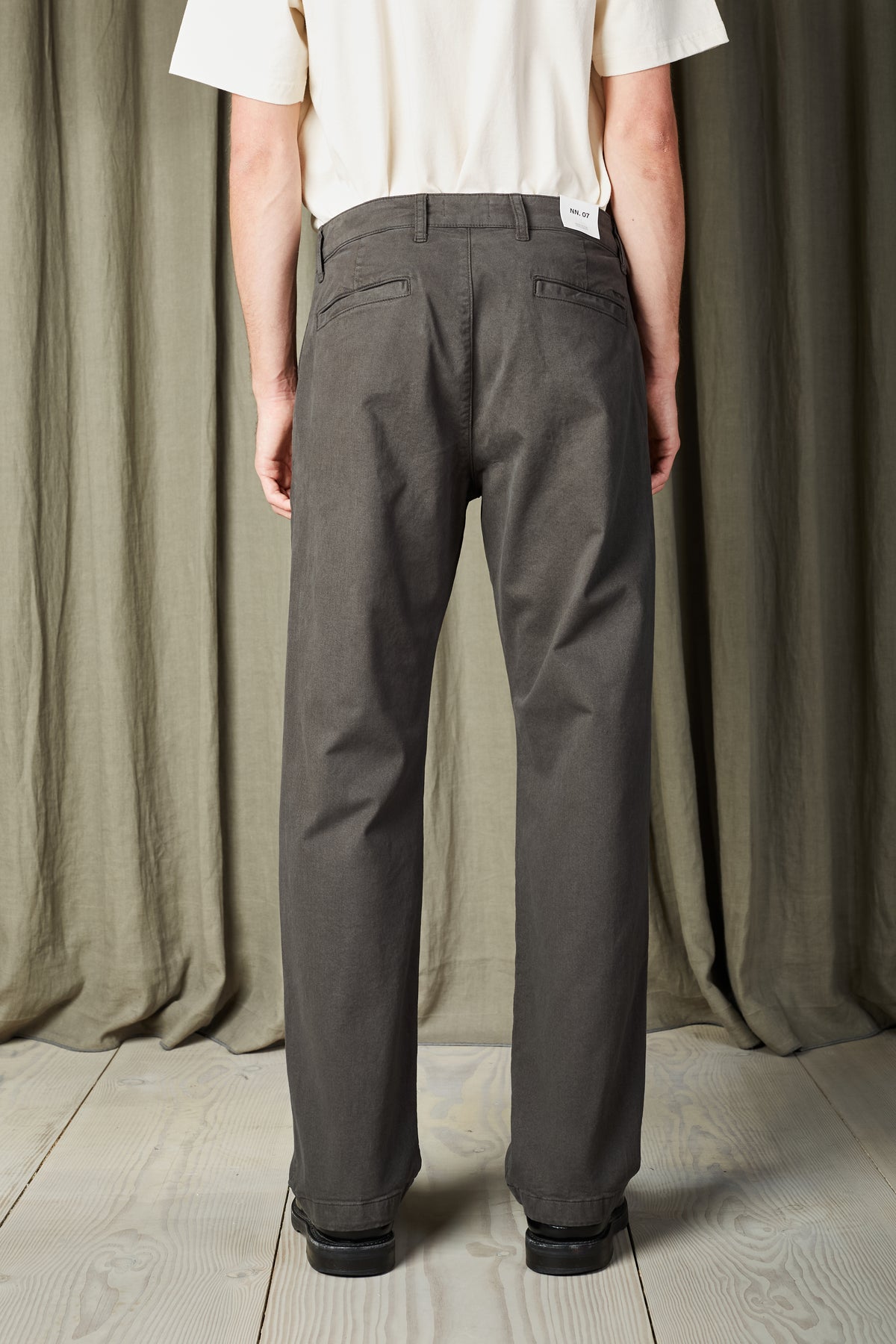 NN07 Aden 1923 Chino - Mable Husk