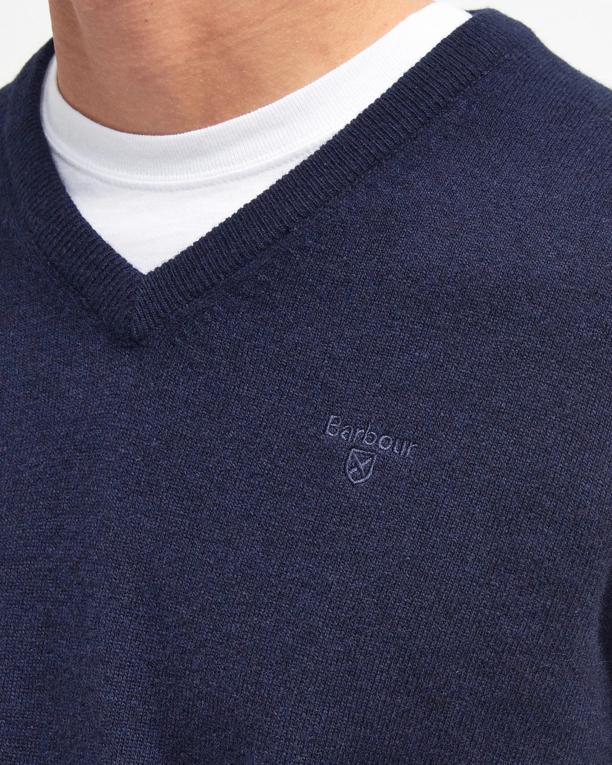 Barbour Essential Lambswool V-Neck - Navy