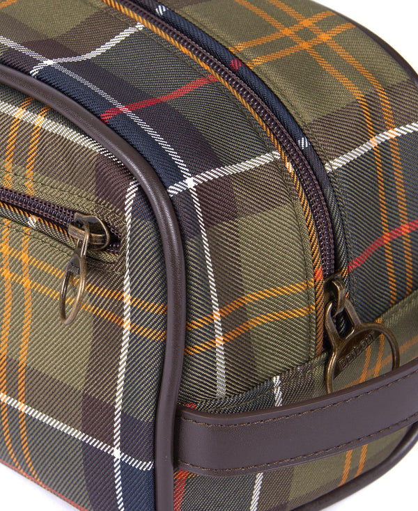 Barbour Tartan Washbag - Tartan