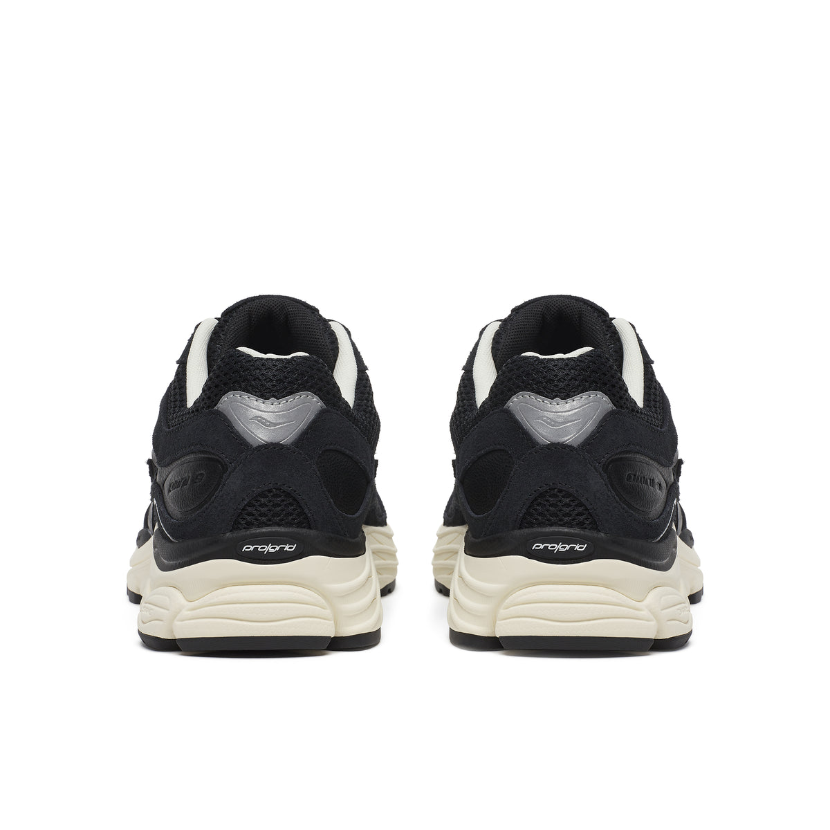 Saucony PROGRID OMNI 9 / BLACK/CREAM