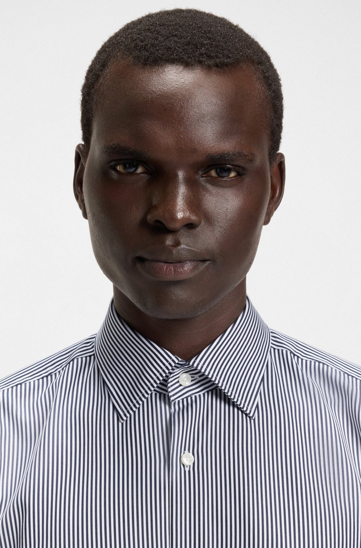 Slim-fit shirt in easy-iron striped cotton - Navy