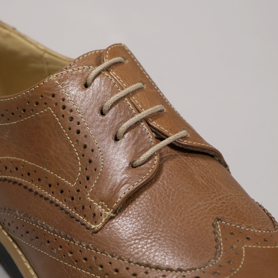 Anatomic & Co Tucano Leather Brogue - Cedar