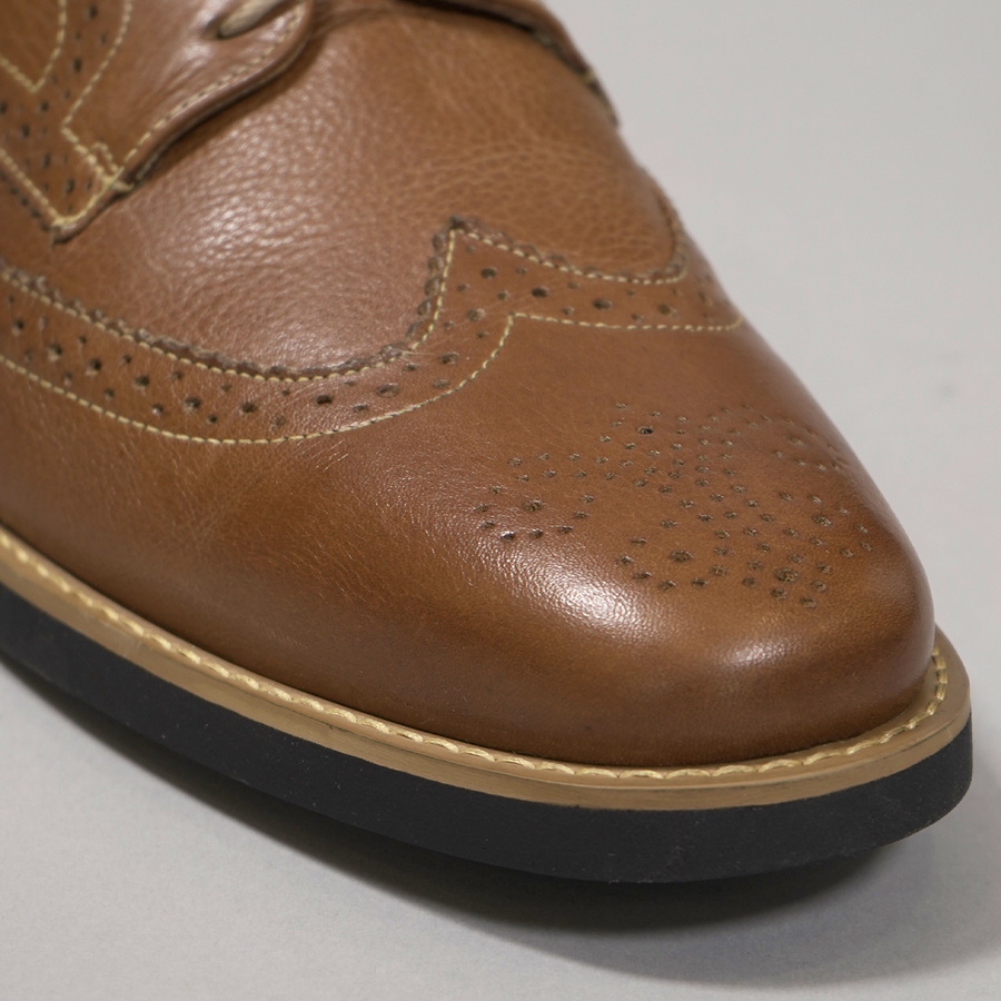 Anatomic & Co Tucano Leather Brogue - Cedar
